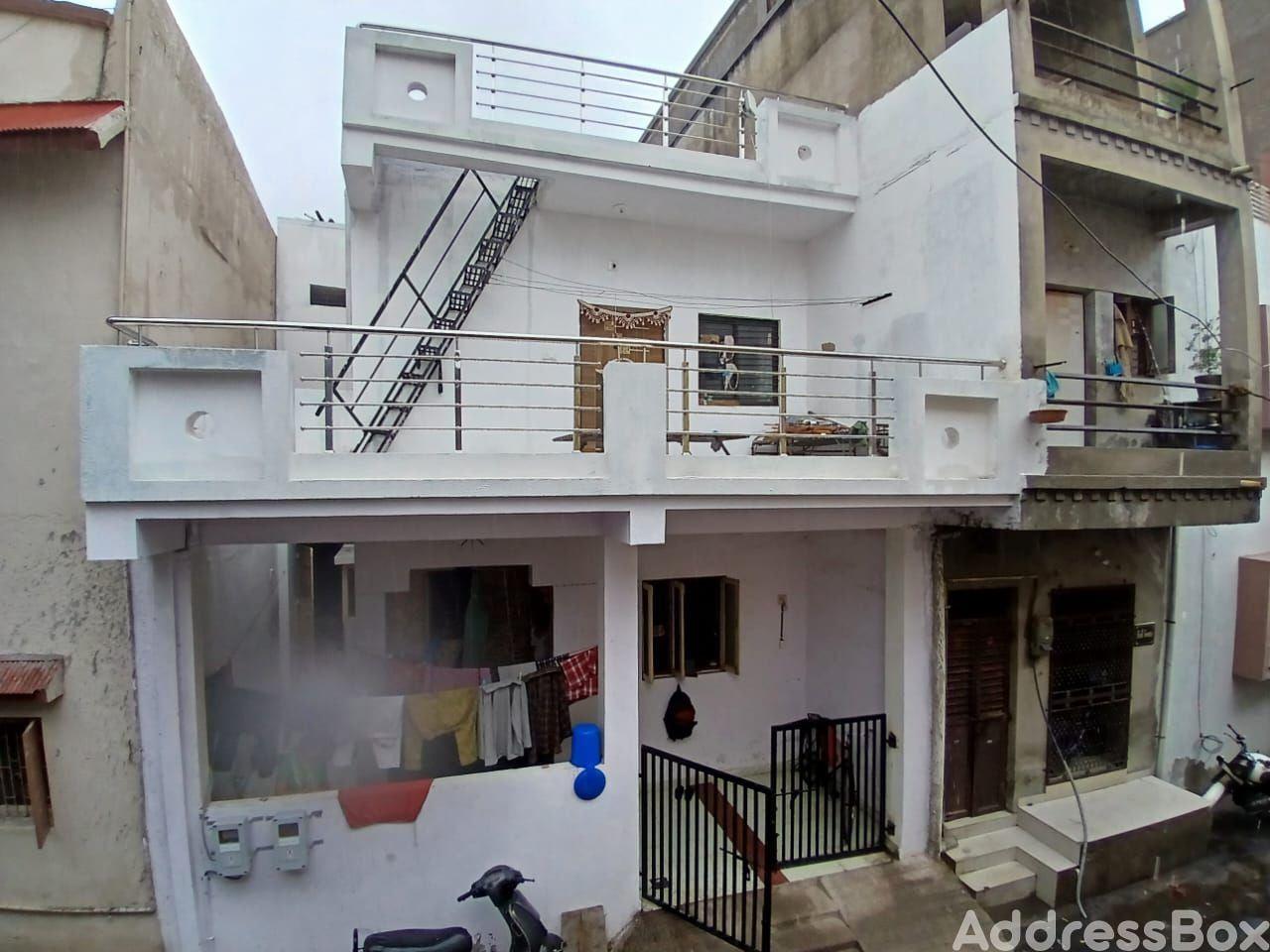 Savitri krupa photo
