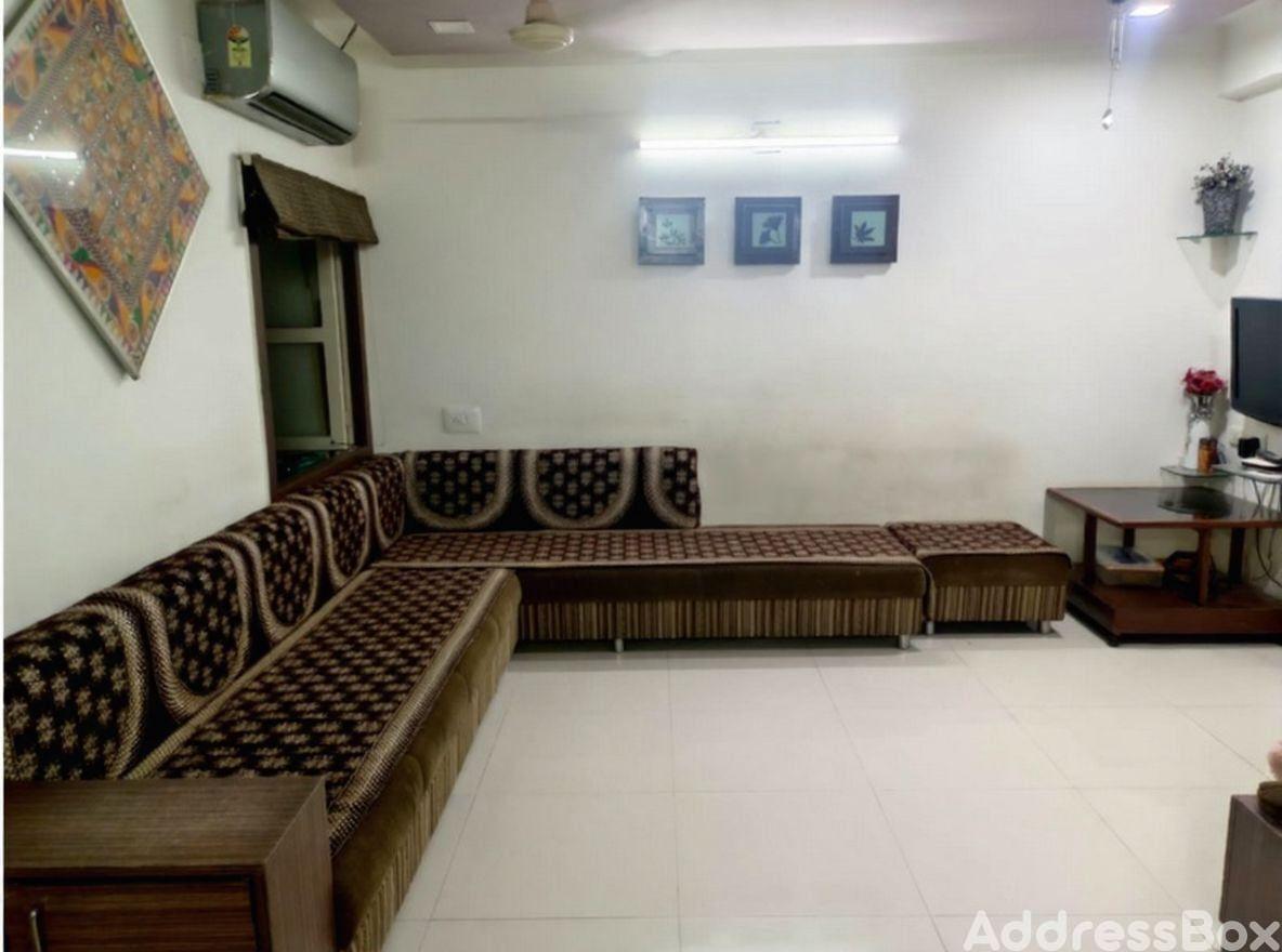 Shakti suman apartment photo