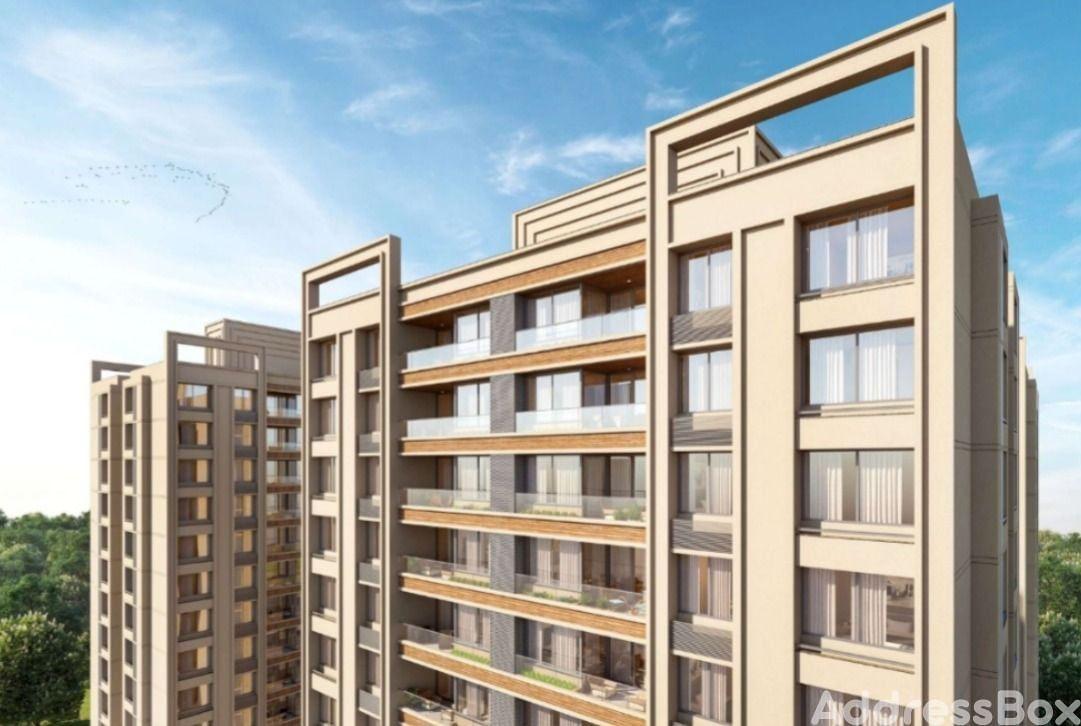 RADHE INFINITY Exterior