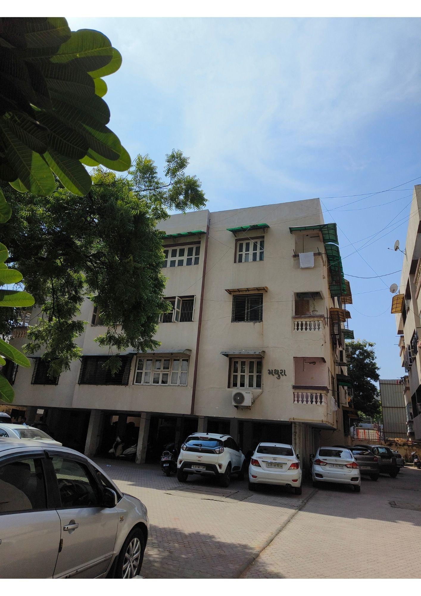 Radhesh Apartment photo