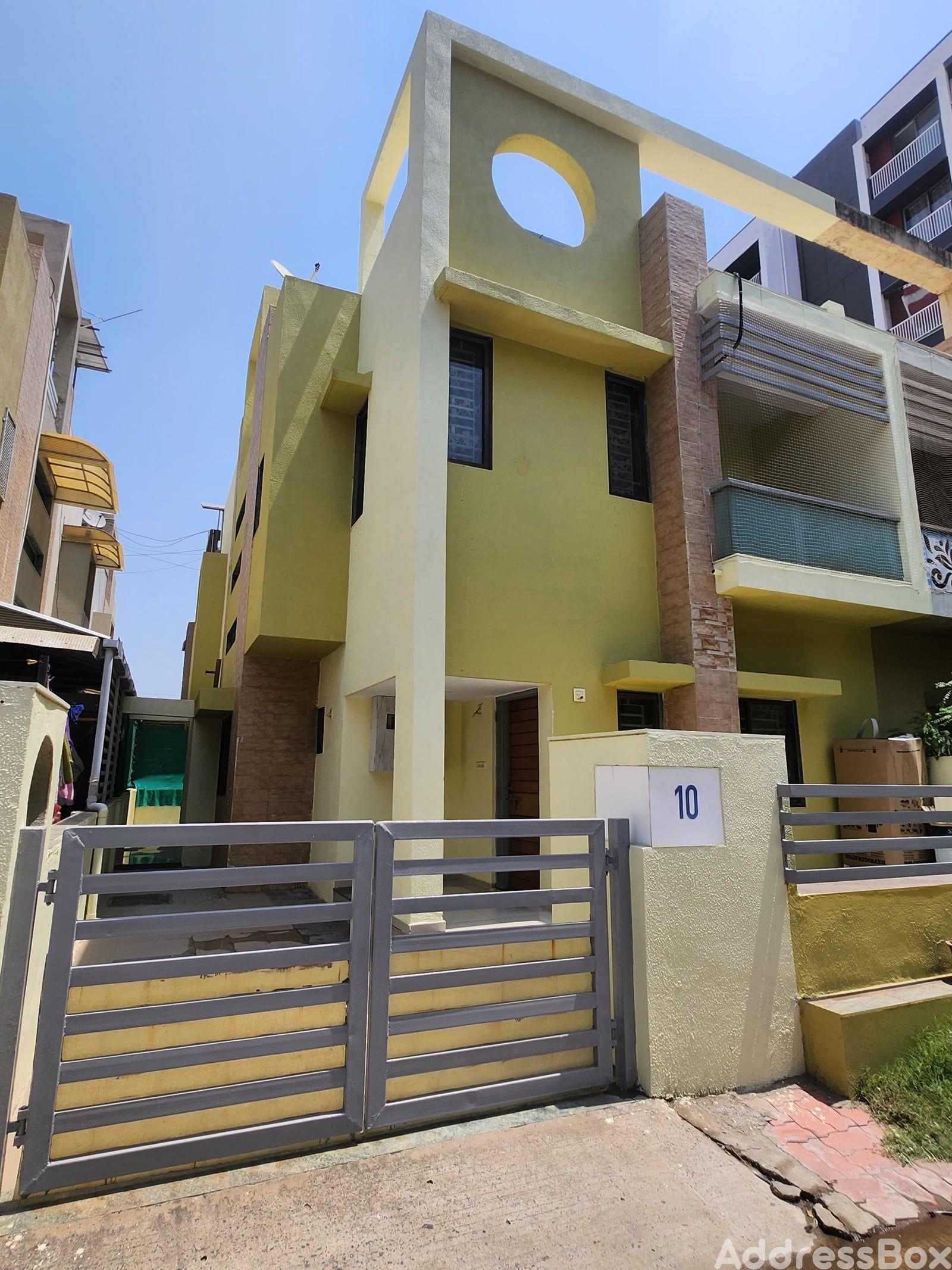 Vrundavan Bungloes photo