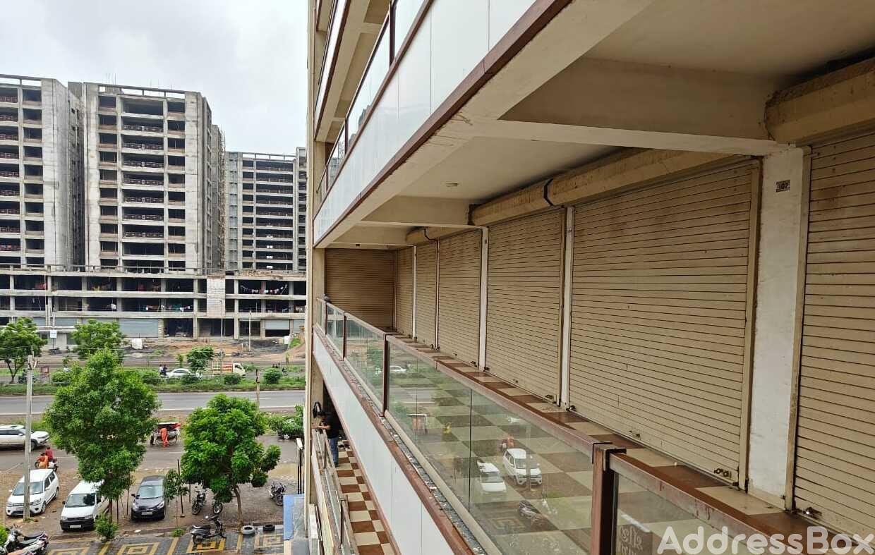 SHREEJI PLAZA photo