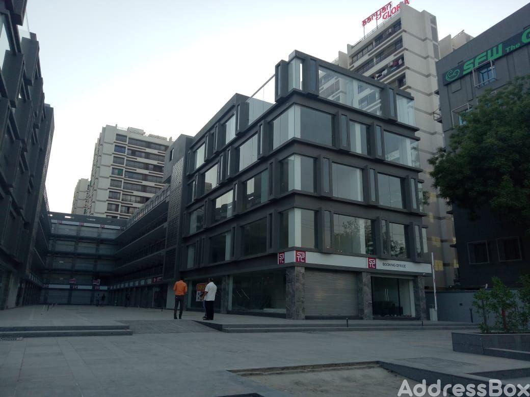 SOUTH BOPAL TRADE CENTRE photo