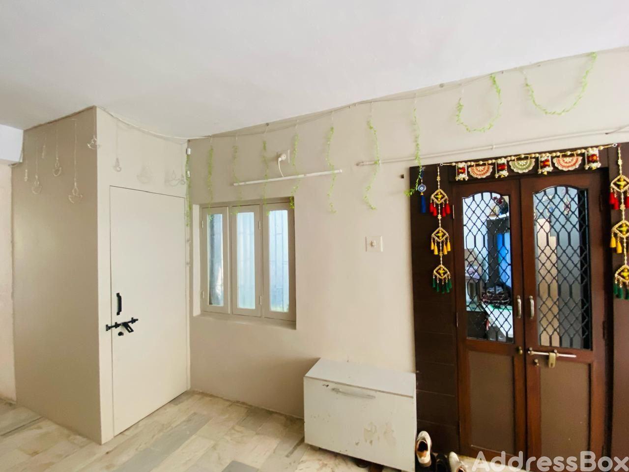 Property in Satellite Road | Ahmedabad