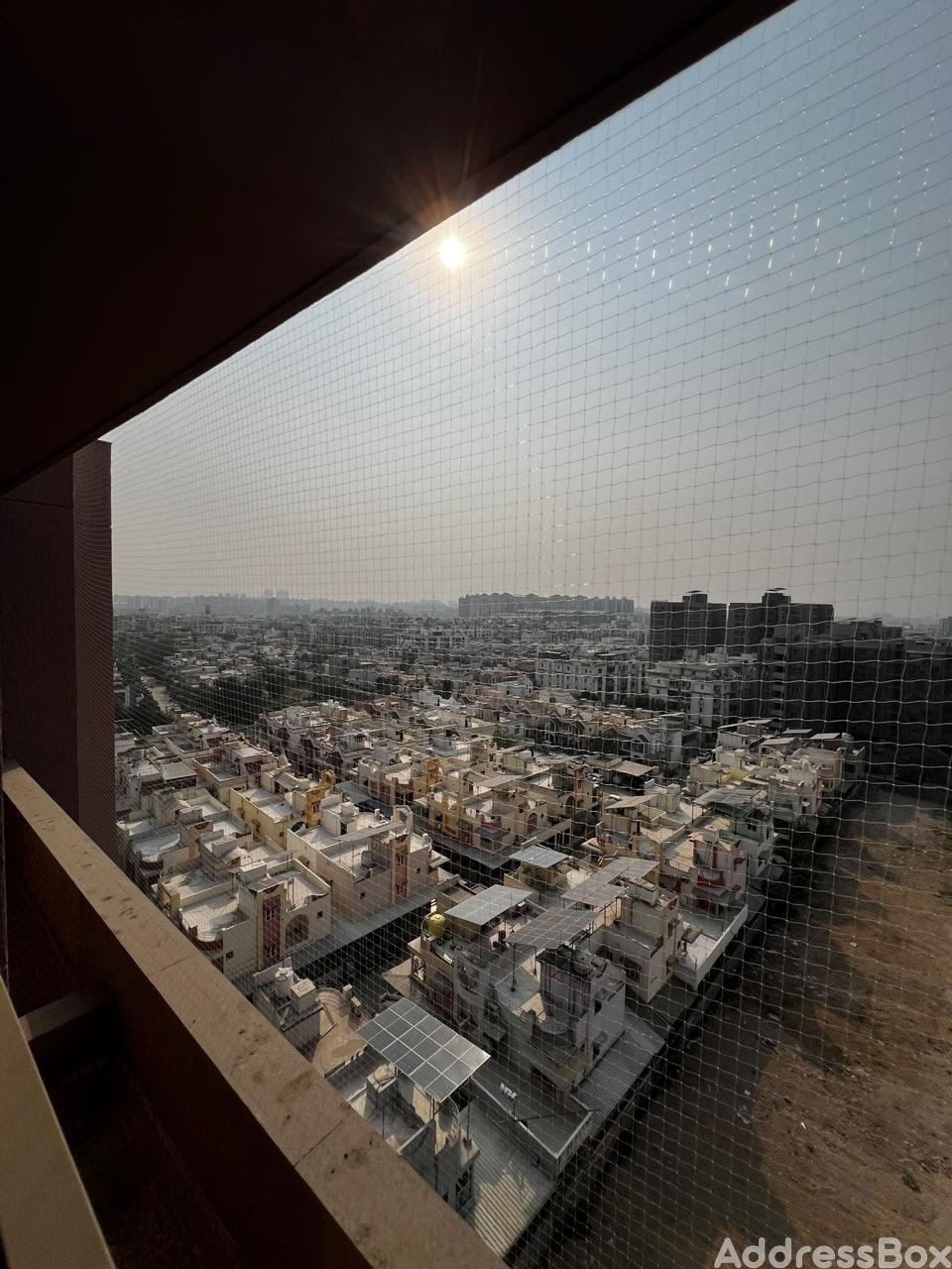 Parisar 80 photo