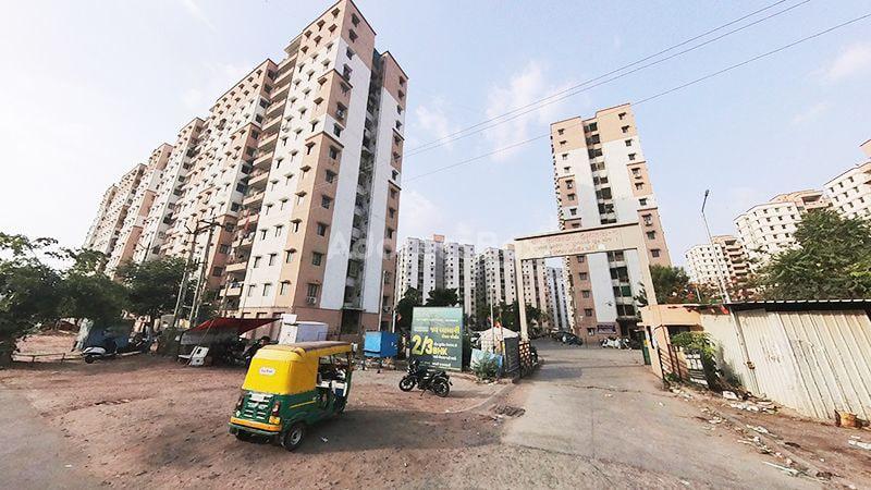 Veer Savarkar Heights 1 photo