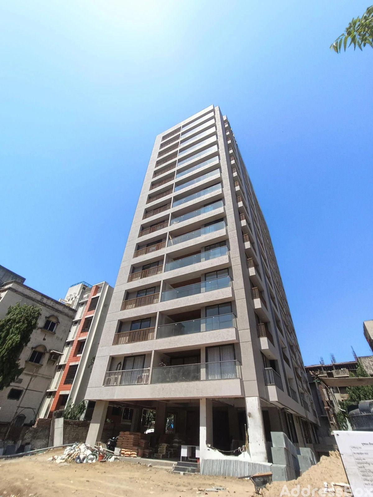 24 CARAT GOLD COIN APARTMENT photo