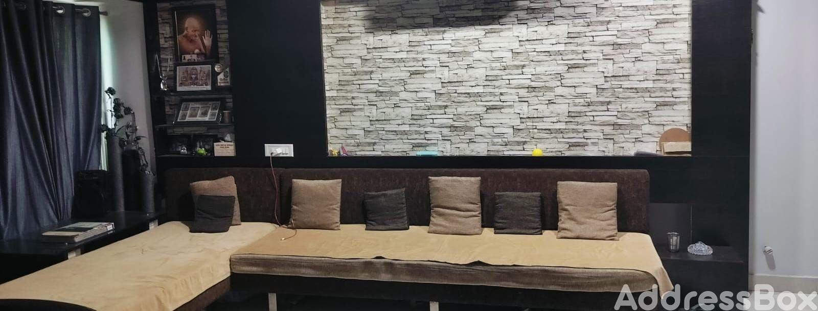 Takshashila Apartment photo