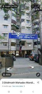 Flats / Apartments Below 60 Lakhs for Sale in Bodakdev, Ahmedabad | Madhuvrund Apartment