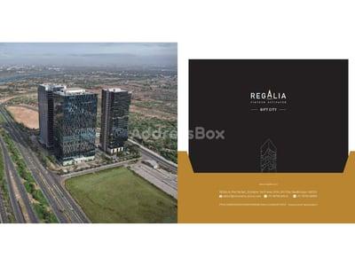 Regalia 1 Exterior