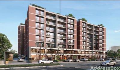 CASA THE STATUS - Commercial Exterior