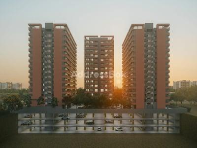 ROYAL CROWN Exterior