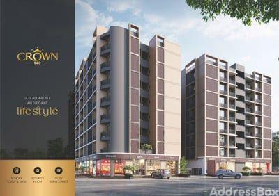 CROWN 140 Exterior