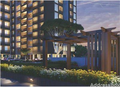 RADHE PARAMOUNT Exterior