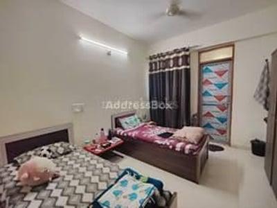 PG in Gujarat University, Ahmedabad | MAHARAJA PALACE