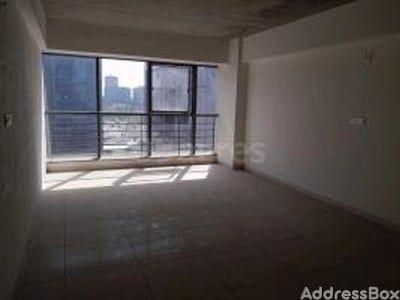 Commercial Property for Sale in Vastrapur, Ahmedabad | Platinum Plaza