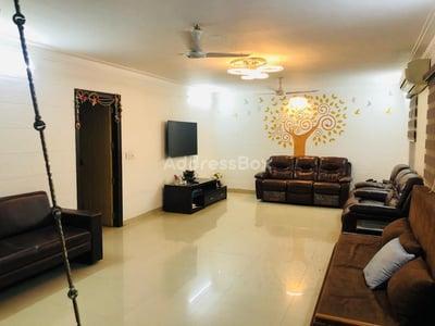 PG in Satellite Road, Ahmedabad | PEACE AND PLENTY