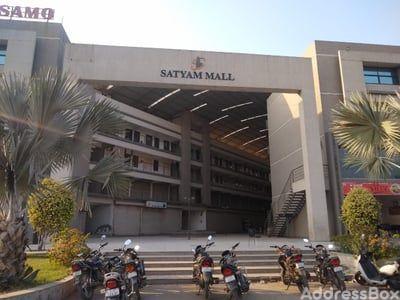 Showroom for Sale in Ahmedabad | Satyam Mall