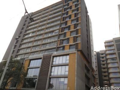Commercial Property for Sale in Vastrapur, Ahmedabad | Colonnade 2