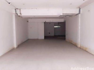 Showroom for Sale in Usmanpura, Ahmedabad | Today Square Building