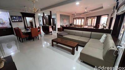 Flats / Apartments for Sale in Gurukul, Ahmedabad | Bodakdev