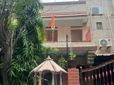 Property in Satellite Road | Ahmedabad