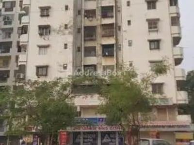 Flats / Apartments Below 50 Lakhs for Sale in Chanakyapuri, Ahmedabad | Nirman Complex