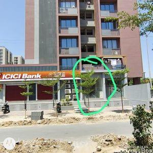 Commercial Shops for Rent in Ahmedabad | Swaman solaries