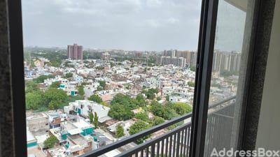 Property in Ahmedabad below 30K | Vivaan Aura