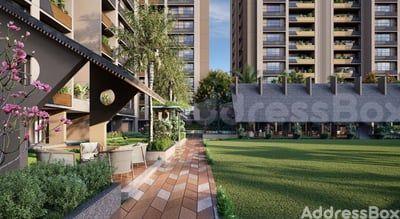 Signet - Commercial Exterior