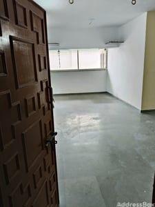 Flats / Apartments Below 70 Lakhs for Sale in Vastrapur, Ahmedabad | Niti Apartment
