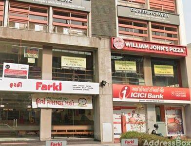 Showroom for Sale in Memnagar, Ahmedabad | KAIROS BUILDING