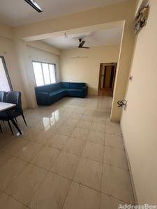Flats / Apartments Below 70 Lakhs for Sale in Bodakdev, Ahmedabad | Ahmedabad International School,