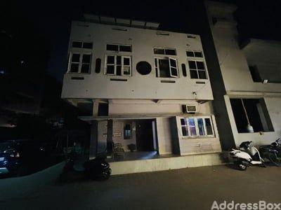 4 BHK Bungalows / Villas for Sale in Shahibag Ahmedabad | Jay Mahavir Society