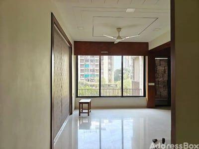 3 BHK Flats / Apartments for Sale in Sg Highway Ahmedabad | Satyamev Vista