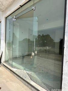 Showroom for Sale in Gandhinagar | Satyamev Royal 4