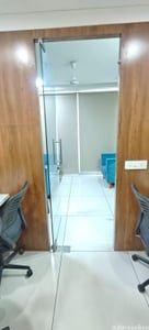 Office for Rent in Ahmedabad | Ratnakar Nine Square