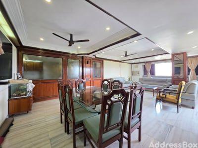 Property in LAW GARDEN | Ahmedabad