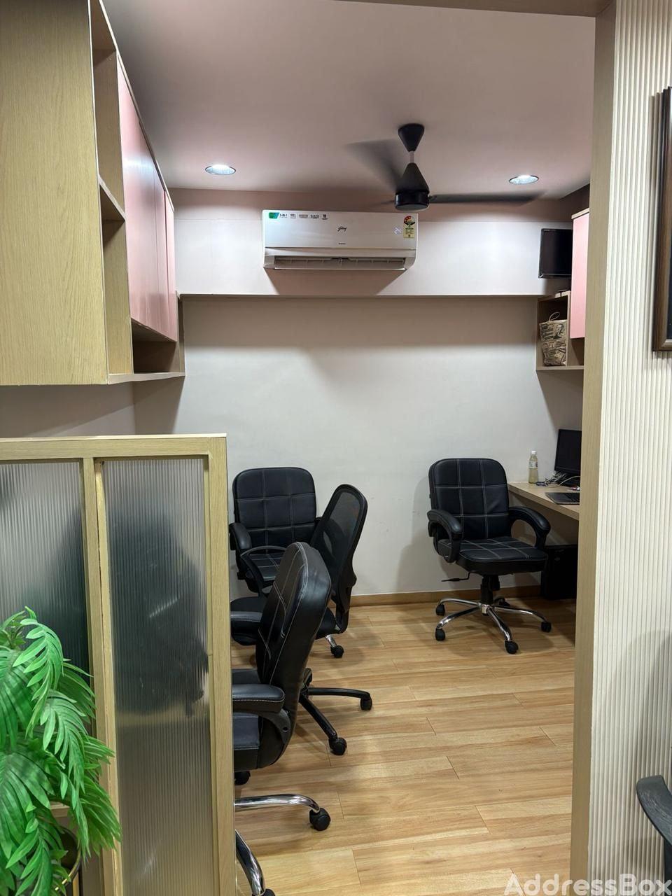 Siddhi Vinayak Business Tower Siddhi Vinayak Business Tower photo