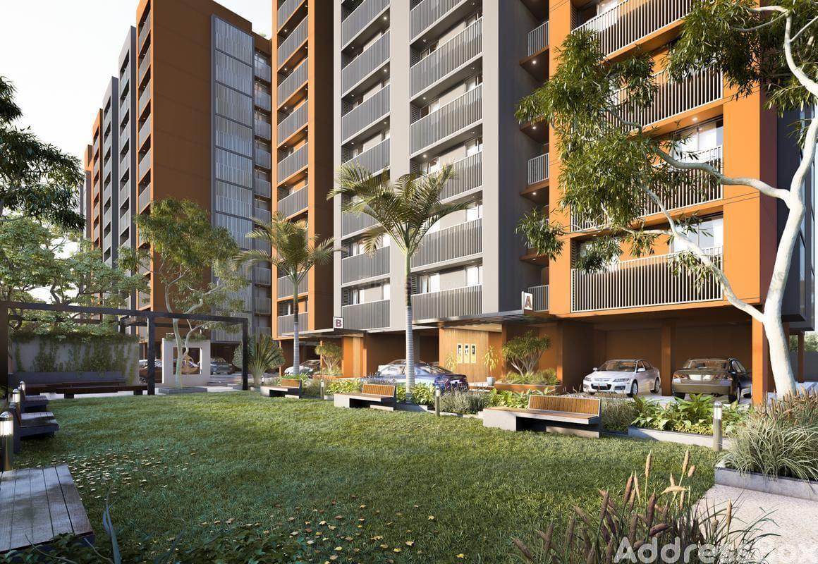 PEARL HEIGHTS PEARL HEIGHTS photo