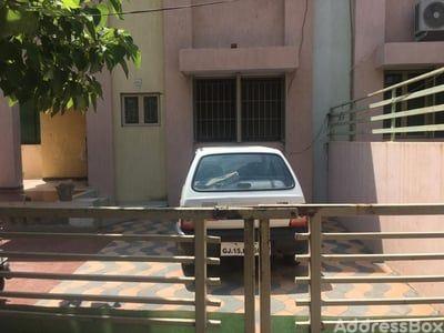 Flats / Apartments for Rent in Motera, Ahmedabad | Shraddha Residency