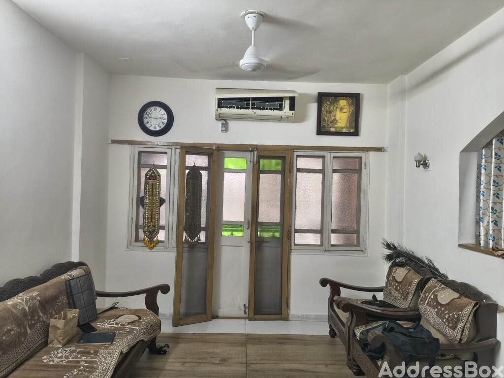 Malhar Apartment photo