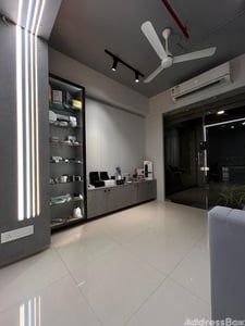 Dev Parijat photo