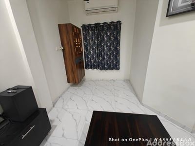 Radhika Apartment photo