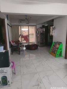 Takshashila Elegna photo