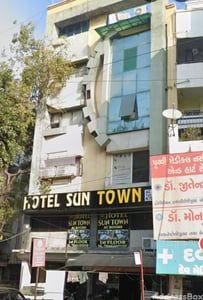 Giriraj Complex photo